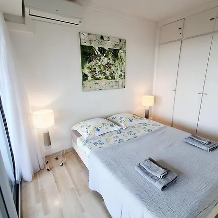 Splendid Sea View 4 People Pool Wifi Air Conditioning Parking Apartament Vallauris
